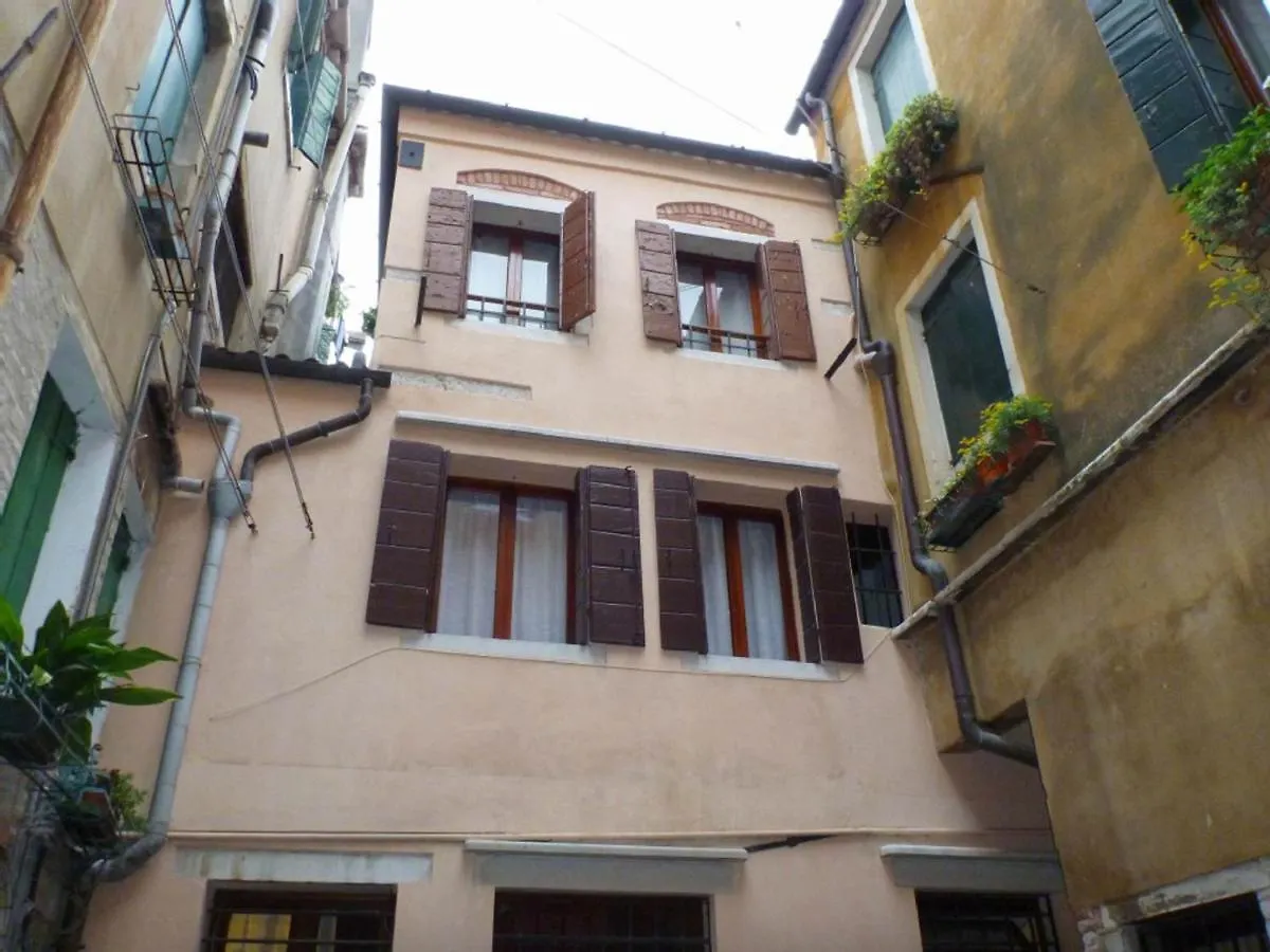 Delicious Apartament Near St. Mark Square Venedik 0*,  İtalya