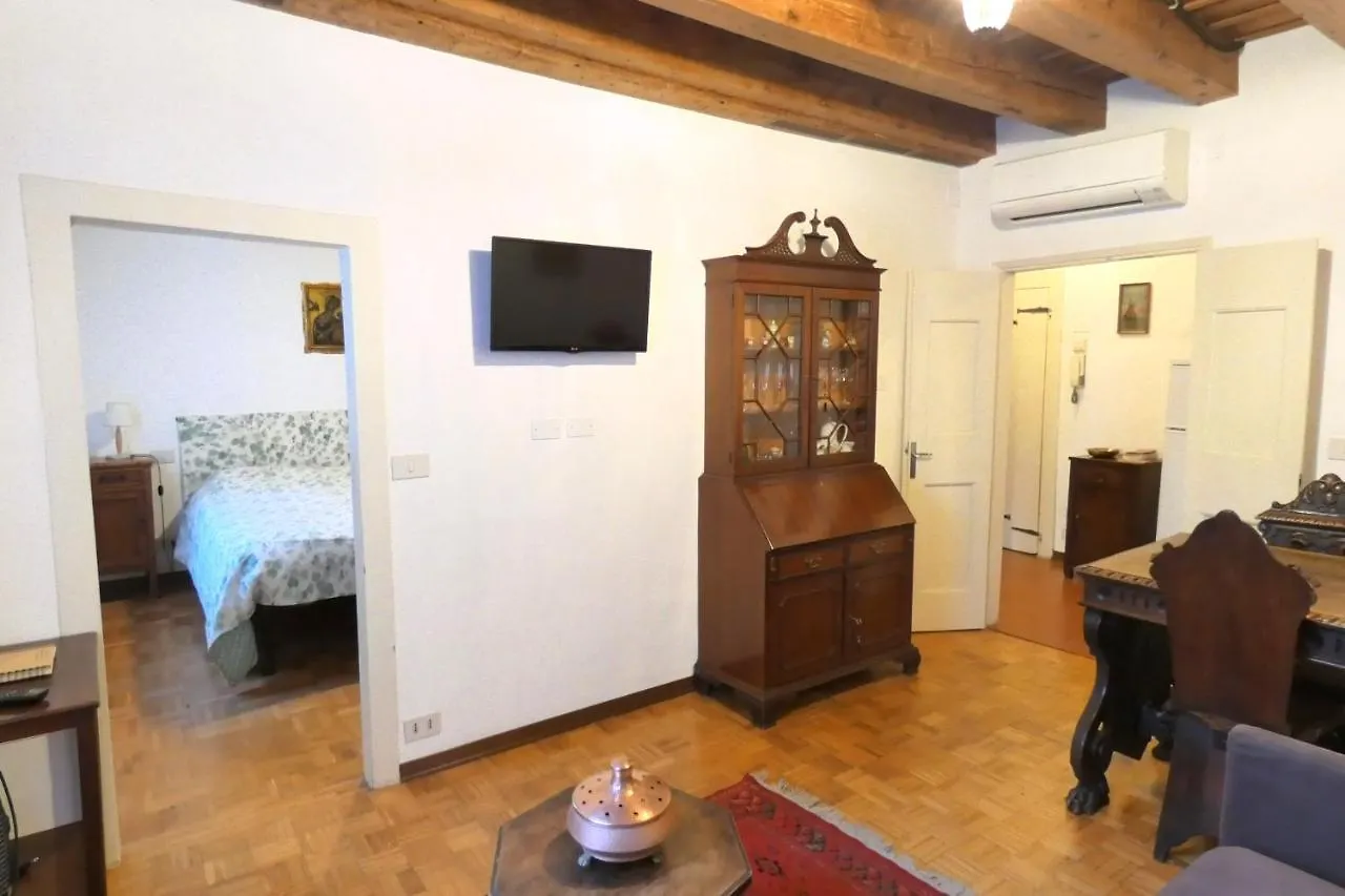 Delicious Apartament Near St. Mark Square Wenecja Włochy