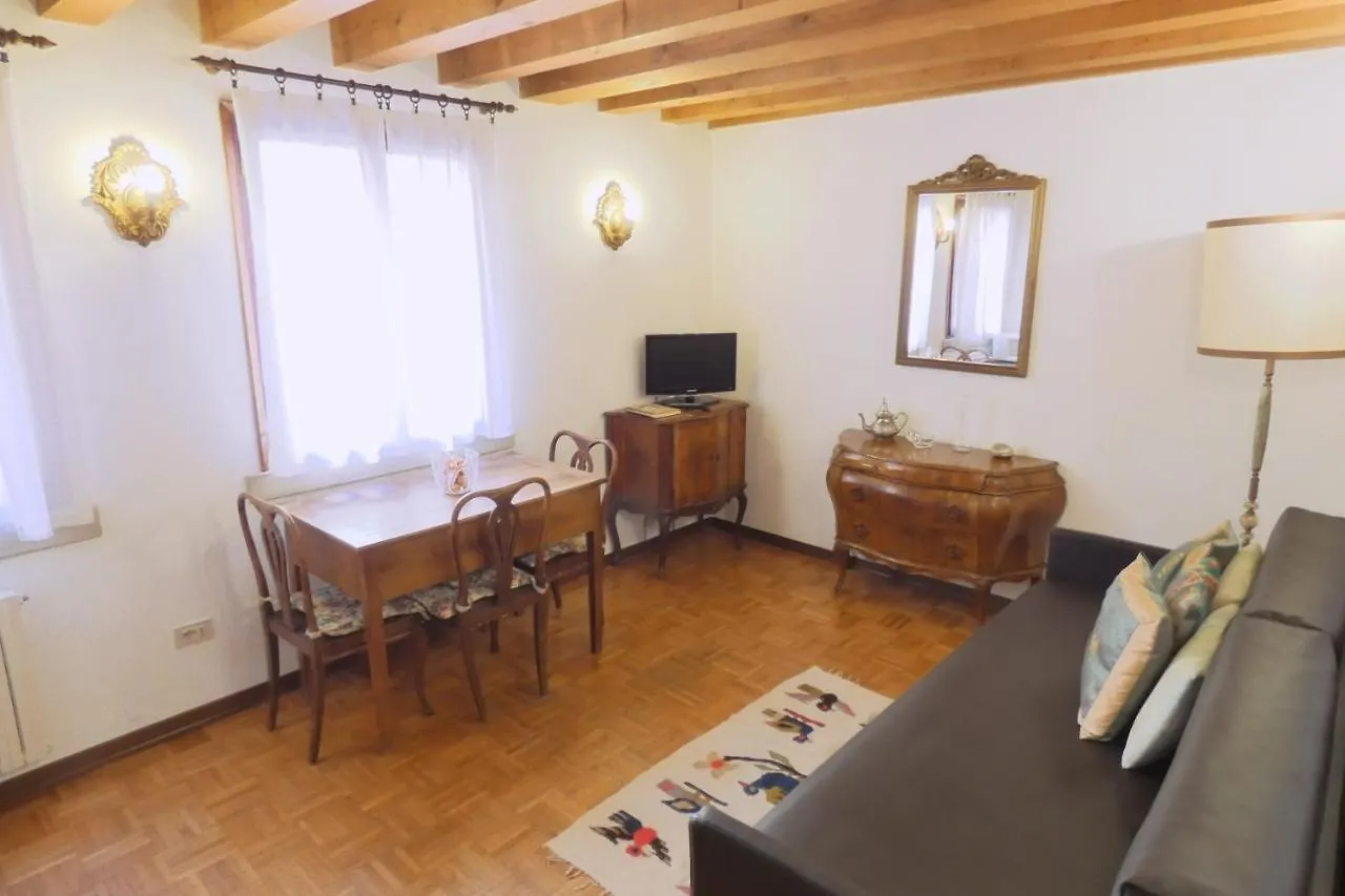 Delicious Apartament Near St. Mark Square Wenecja